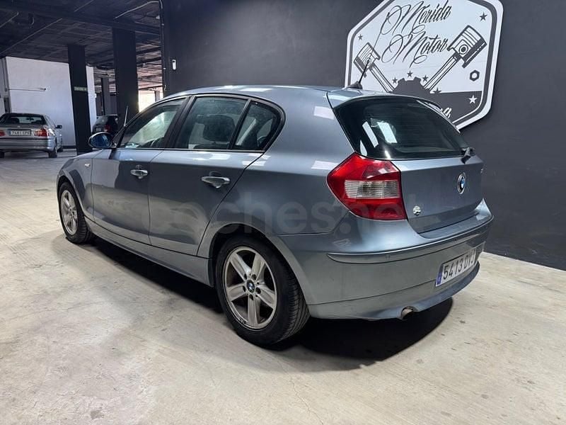 Usado BMW 116 115 CV (84 kW) 2006 Azul Utilitario