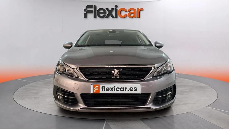 Usado Peugeot 308 Access 110 CV (80 kW) 2020 Gris Utilitario
