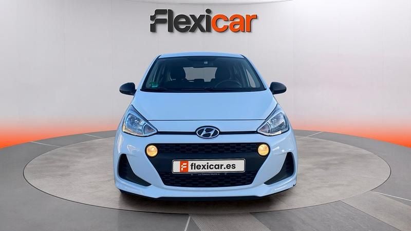 Usado Hyundai i10 67 CV (49 kW) 2018 Blanco Utilitario