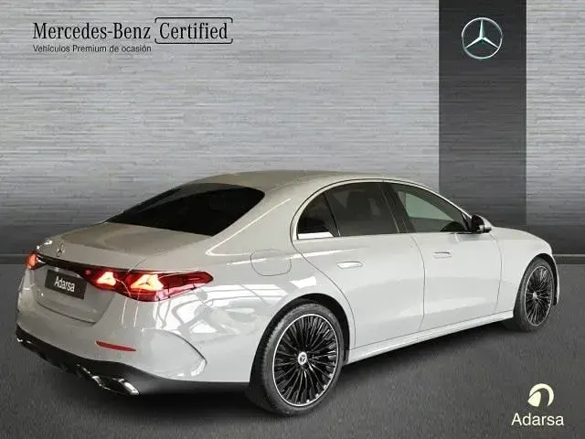 Nuevo Mercedes E220 197 CV (144 kW) 2026 Manufaktur gris alpino