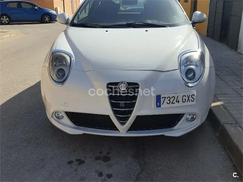 Usado Alfa Romeo MiTo Distinctive 120 CV (88 kW) 2010 Blanco Utilitario