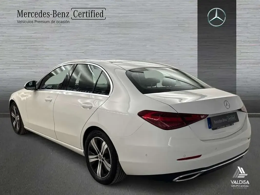 Usado Mercedes C180 170 CV (125 kW) 2022 Berlina