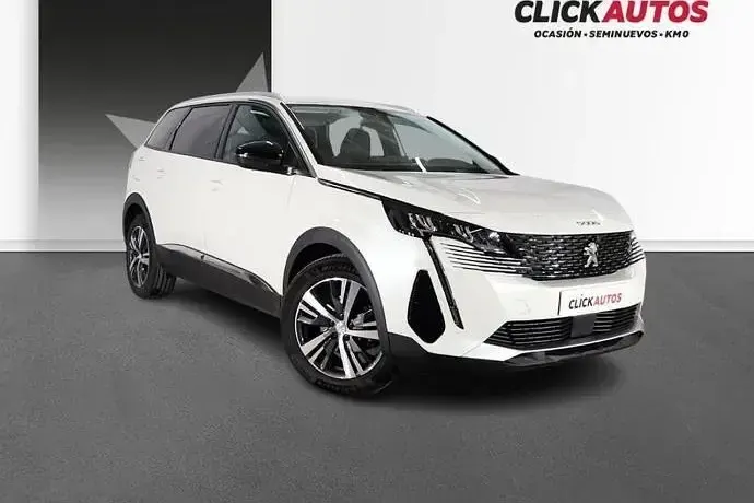Usado Peugeot 5008 Allure 130 CV (95 kW) 2023 SUV