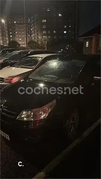 Usado Citroën C4 120 CV (88 kW) 2007 Negro Berlina
