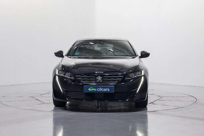 Usado Peugeot 508 Allure 131 CV (96 kW) 2023 Negro Berlina