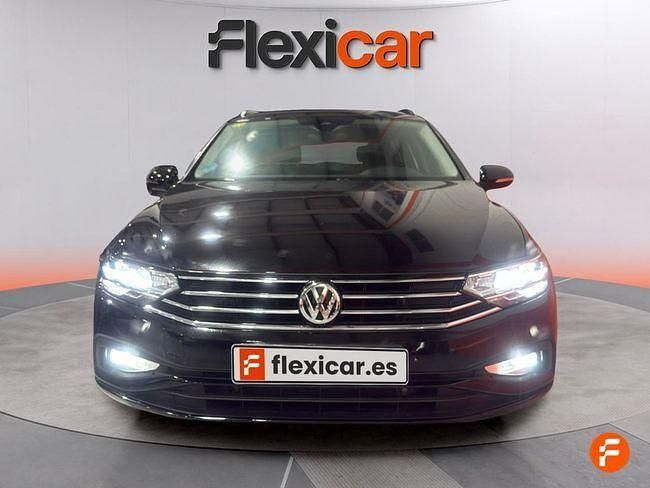 Usado VW Passat Business 120 CV (88 kW) 2020 Gris Familiar