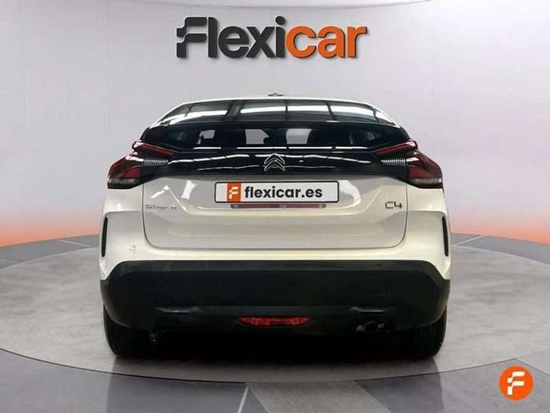 Usado Citroën C4 Feel 110 CV (80 kW) 2022 Blanco Utilitario