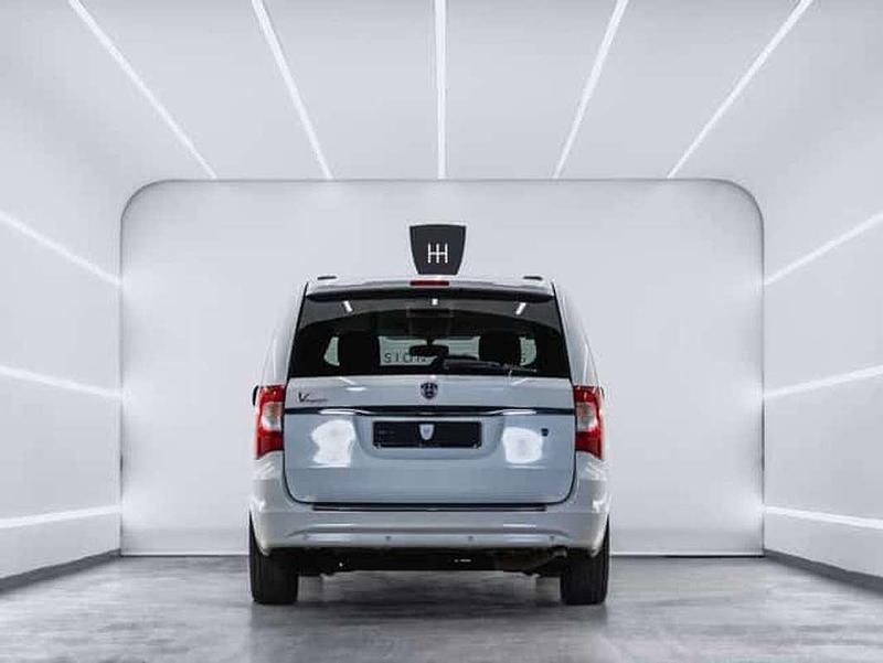 Usado Lancia Voyager Gold 163 CV (119 kW) 2012 Monovolumen