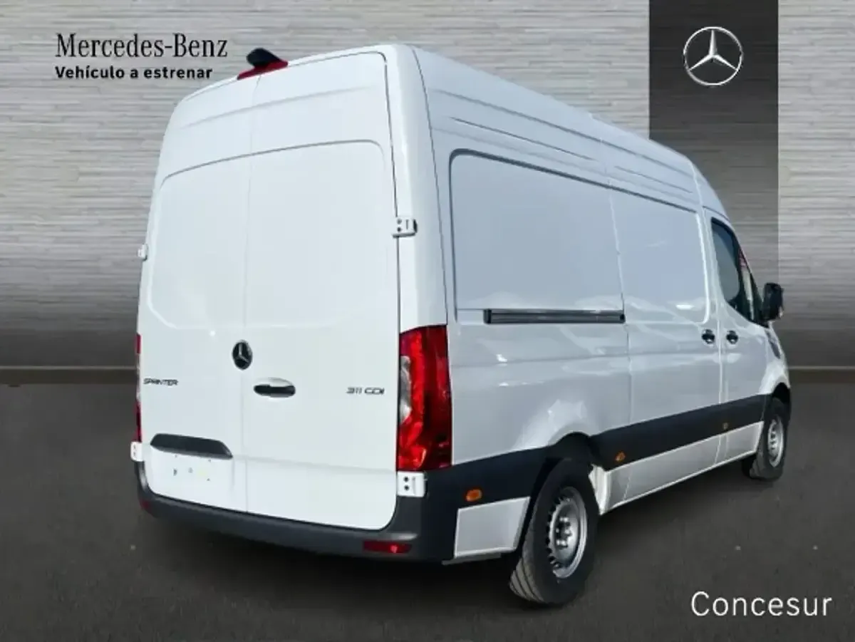 Nuevo Mercedes Sprinter 2026 Blanco Van