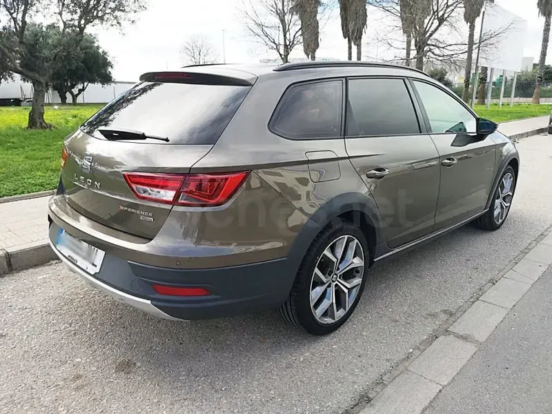 Käytetty Seat Leon 4Drive 184 HP (135 kW) 2015 Peessi Farmari