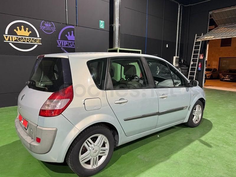 Usado Renault Scénic II Authentique 120 CV (88 kW) 2004 Gris / plata Monovolumen