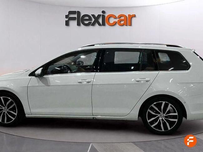 Usado VW Golf VII Sportline 150 CV (110 kW) 2018 Blanco Familiar