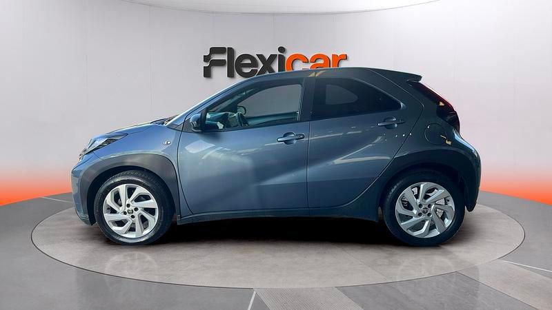 Käytetty Toyota Aygo X 72 HP (52 kW) 2024 Sininen Katumaasturi