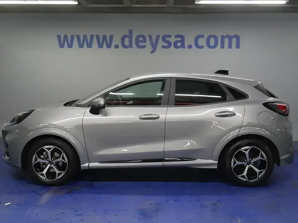 Usado Ford Puma ST-Line 125 CV (91 kW) 2024 Gris SUV