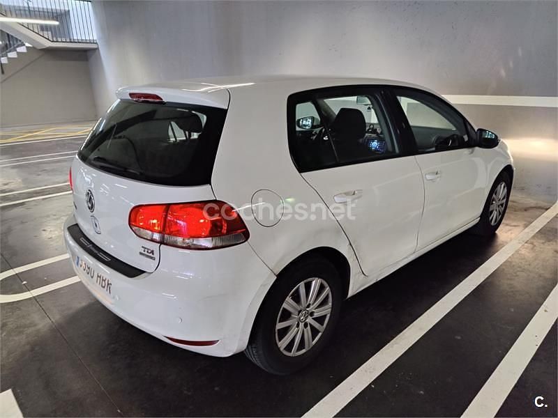 Usado VW Golf VI Advance 105 CV (77 kW) 2011 Blanco Utilitario