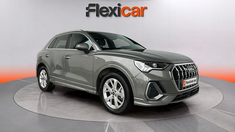Usado Audi Q3 S-Line 200 CV (147 kW) 2024 Gris SUV