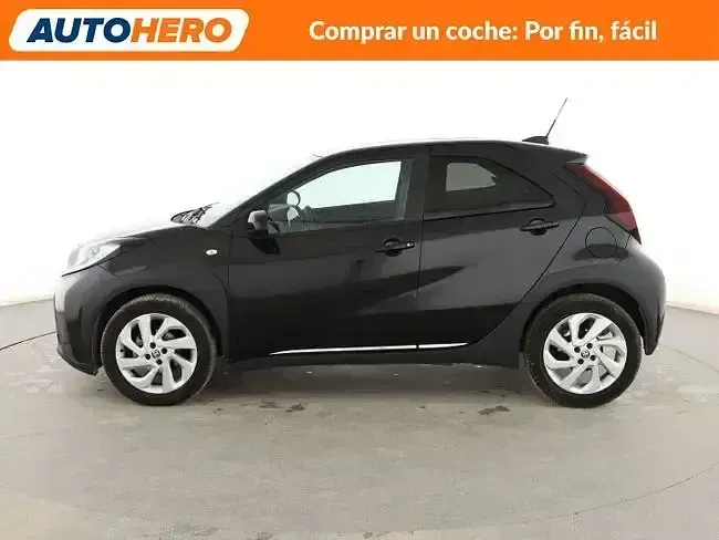 Usado Toyota Aygo X Play 72 CV (52 kW) 2024 Negro SUV