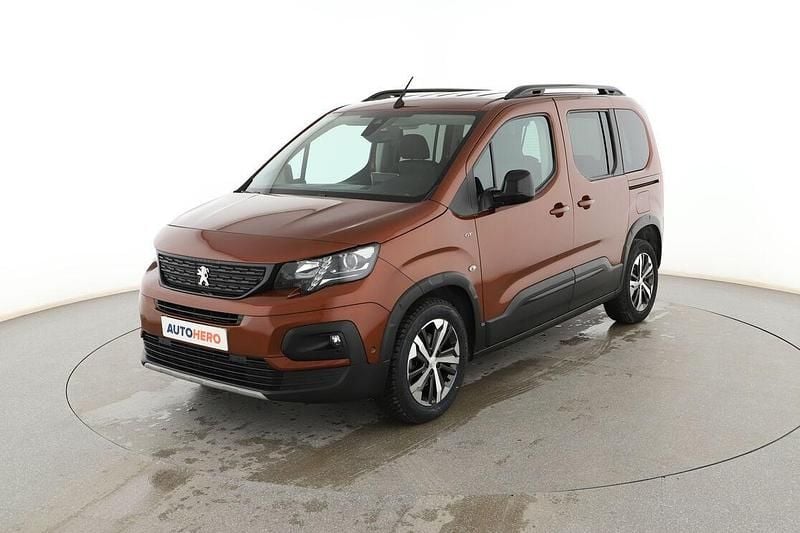 Usado Peugeot Rifter GT 131 CV (96 kW) 2021 Marrón Monovolumen