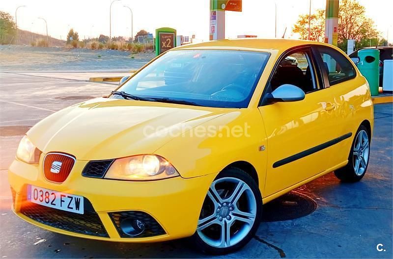 Amarillo Usado 2008 Seat Ibiza FR Berlina | 5700 € (Buen precio) - Imagen 1/4
