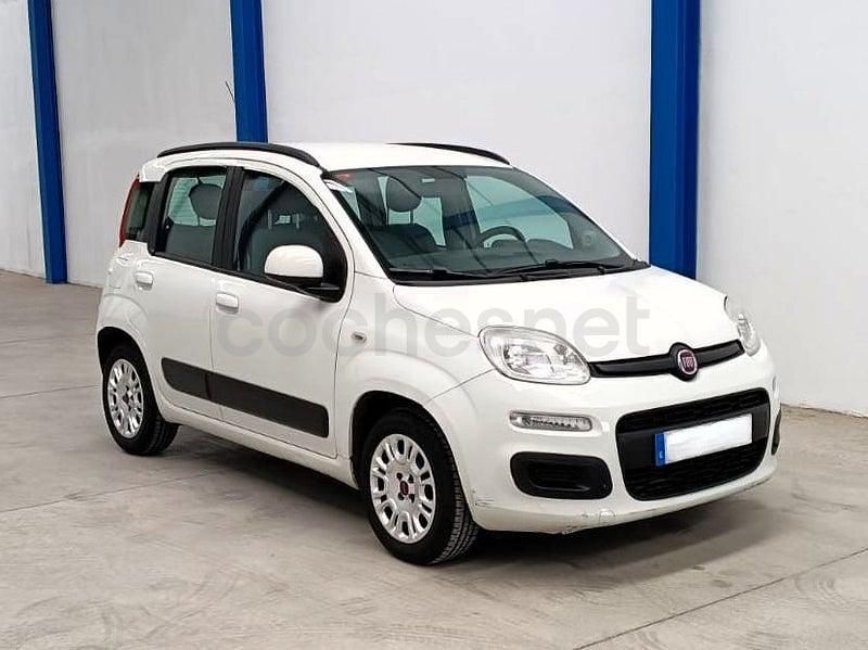 Usado Fiat Panda Young 69 CV (50 kW) 2014 Blanco Utilitario