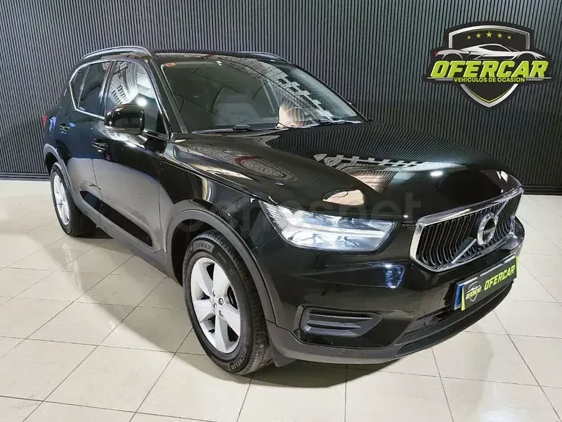 Usado Volvo XC40 129 CV (94 kW) 2022 Negro SUV