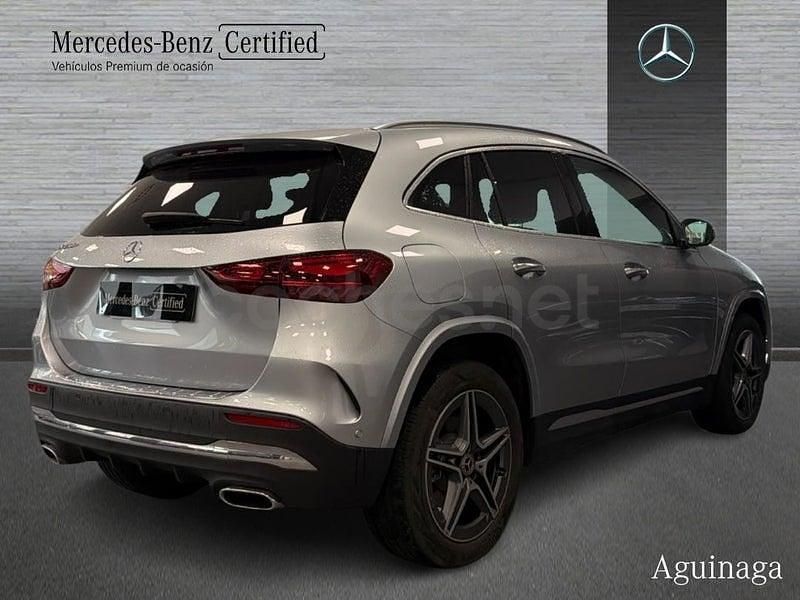 Usado Mercedes GLA250 218 CV (160 kW) 2024 Gris / plata SUV
