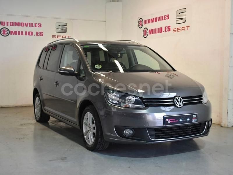 Gris / plata Usado 2012 VW Touran Advance Monovolumen | 10.500 € (Caro) - Imagen 1/4