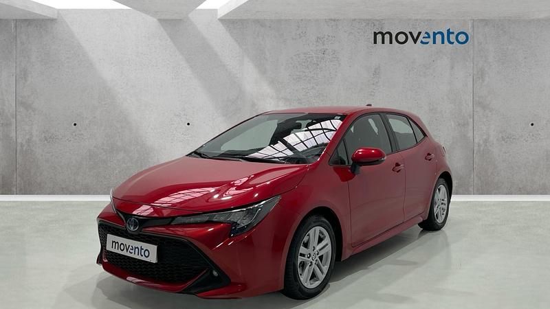 Usado Toyota Corolla Business Edition 122 CV (89 kW) 2022 Rojo Berlina