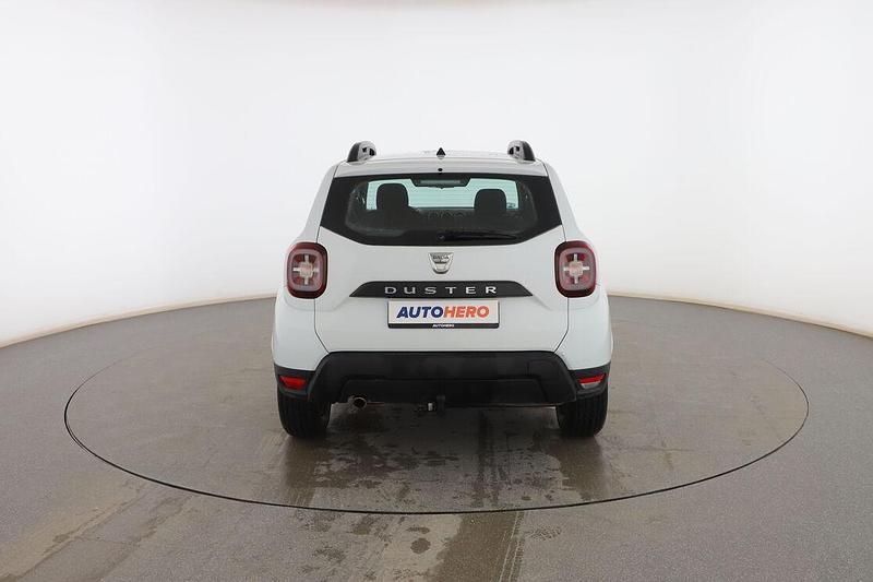 Usado Dacia Duster Comfort 116 CV (85 kW) 2021 Blanco SUV