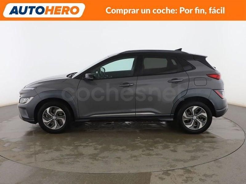 Usado Hyundai Kona 141 CV (103 kW) 2022 Gris / plata SUV