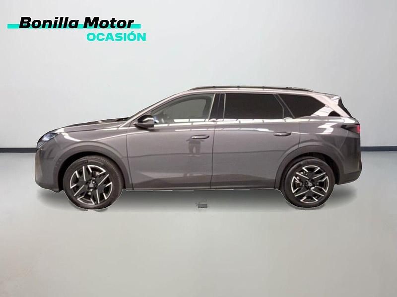 Usado Peugeot 5008 Allure 145 CV (106 kW) 2025 Gris SUV