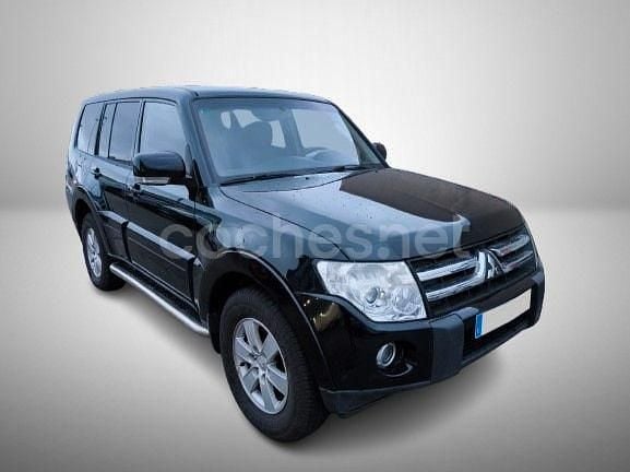 Negro Usado 2009 Mitsubishi Montero Invite SUV | 17.500 € (Precio justo) - Imagen 1/4
