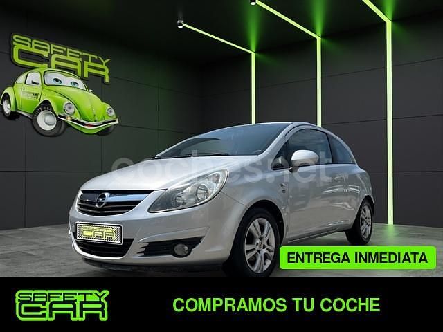 Gris / plata Usado 2010 Opel Corsa Berlina | 4999 € (Un poco caro) - Imagen 1/4