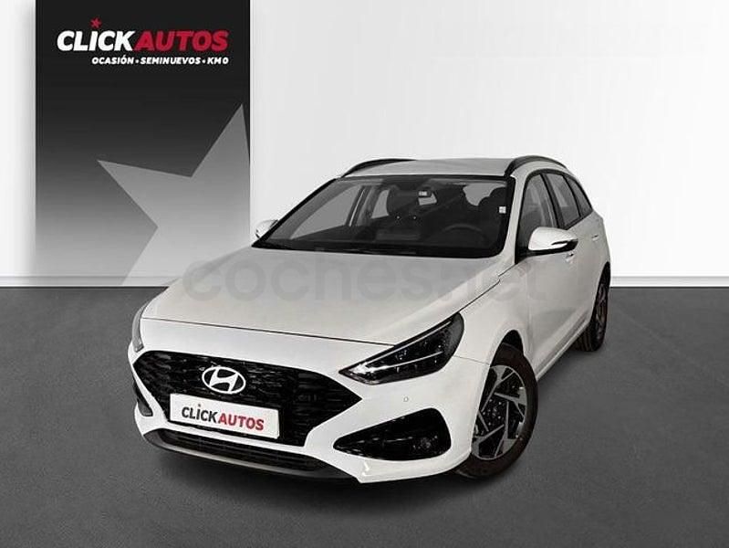 Usado Hyundai i30 120 CV (88 kW) 2024 Blanco Familiar
