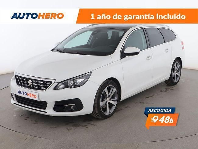 Usado Peugeot 308 Allure 121 CV (88 kW) 2018 Negro Familiar