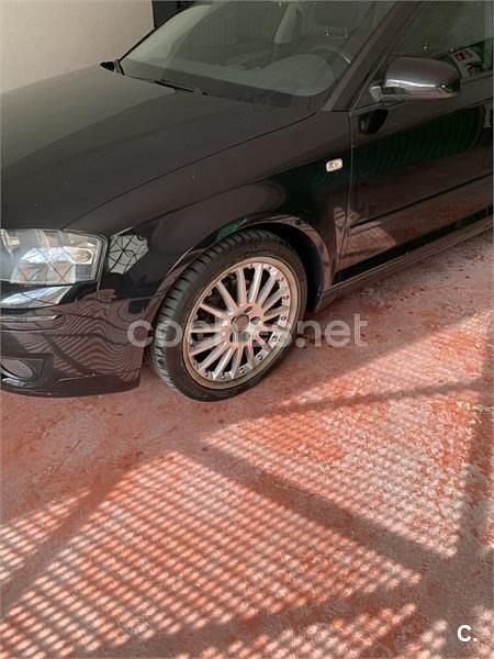 Usado Audi A3 Ambition 105 CV (77 kW) 2007 Negro Utilitario