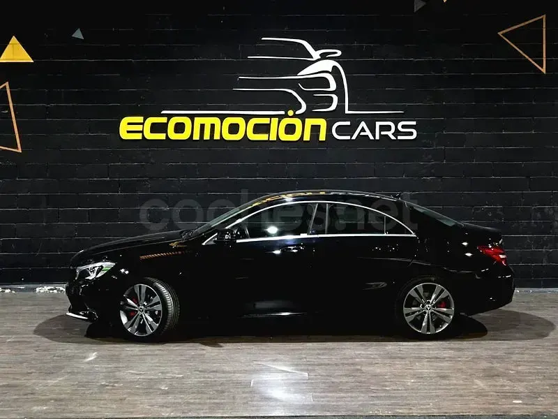 Usado Mercedes CLA200 156 CV (114 kW) 2017 Negro Berlina