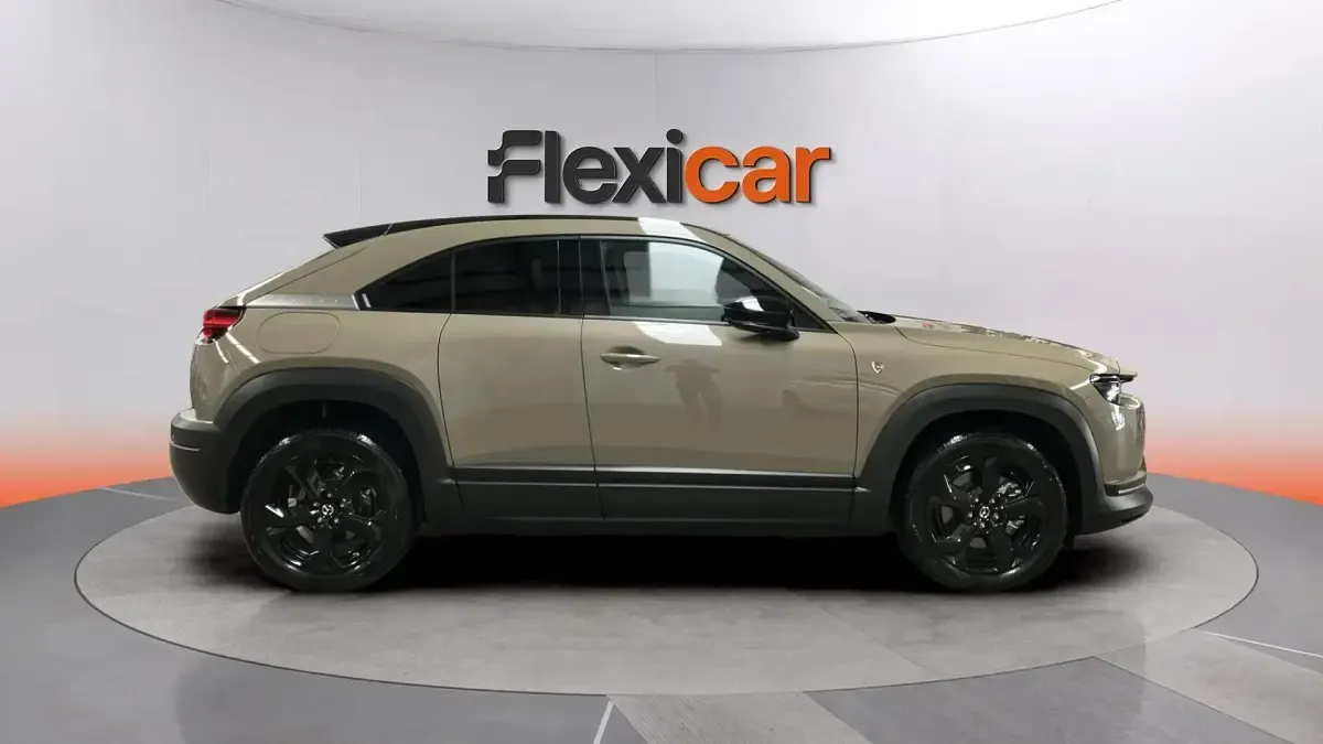 Usado Mazda MX30 Makoto 75 CV (55 kW) 2026 Marrón SUV