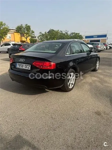Usado Audi A4 143 CV (105 kW) 2008 Negro Berlina