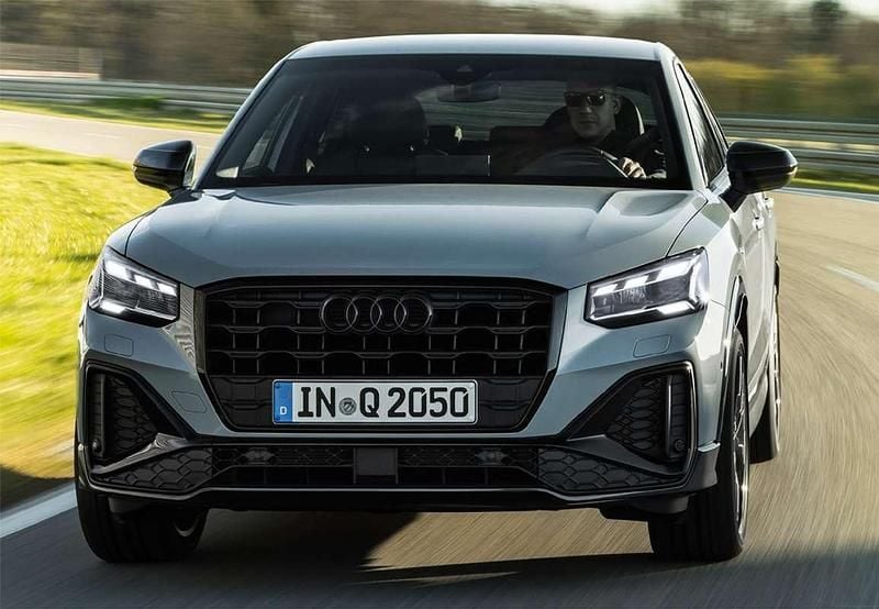 Usado Audi Q2 Advanced Plus 150 CV (110 kW) 2023 Gris plata SUV