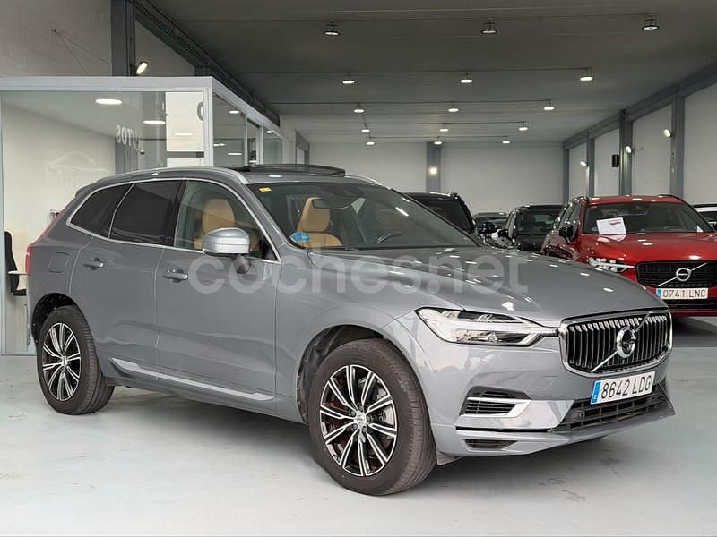Usado Volvo XC60 Inscription 390 CV (286 kW) 2020 Gris / plata SUV