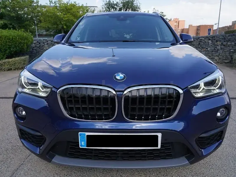 Usado BMW X1 Sport Line 150 CV (110 kW) 2017 Azul SUV