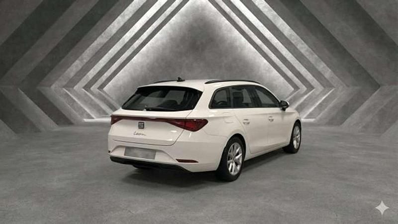 Usado Seat Leon ST Reference 116 HP (85 kW) 2021 Branco Carrinha