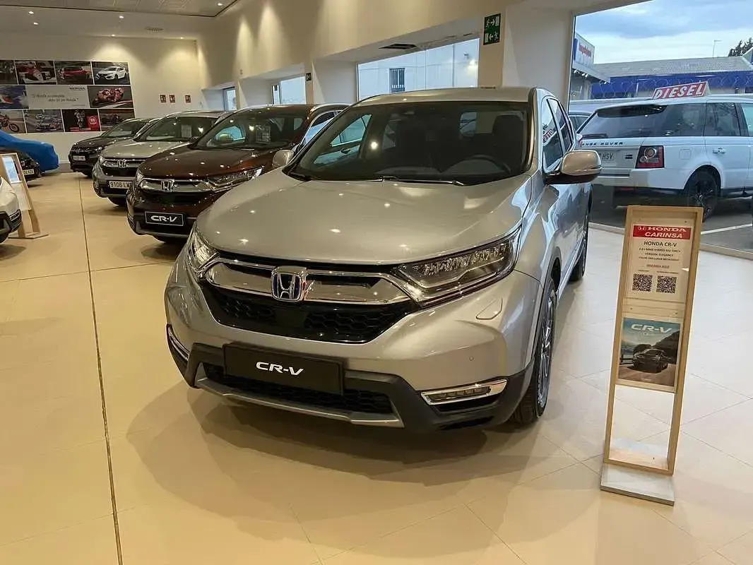 Usado Honda CR-V Elegance 184 CV (135 kW) 2022 Plateado SUV