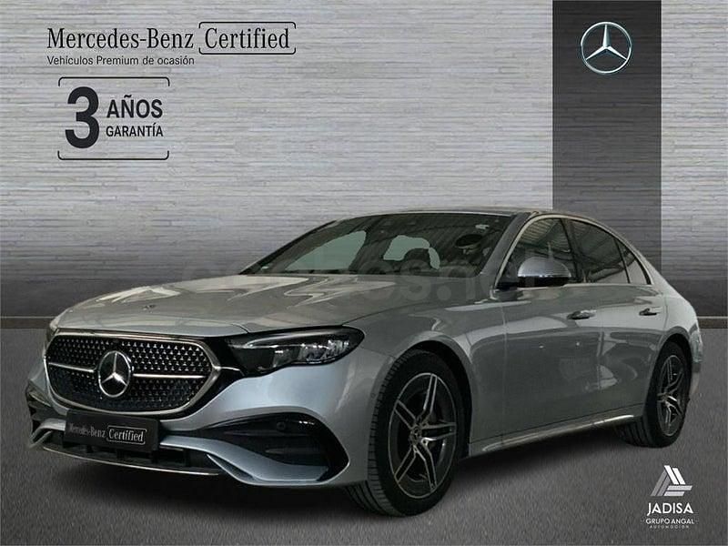 Usado Mercedes E220 197 CV (144 kW) 2024 Gris / plata Berlina