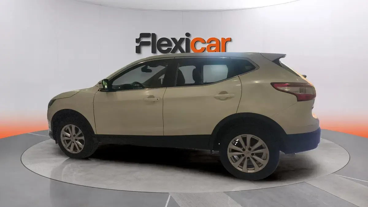 Usado Nissan Qashqai Acenta 110 CV (80 kW) 2017 Blanco SUV