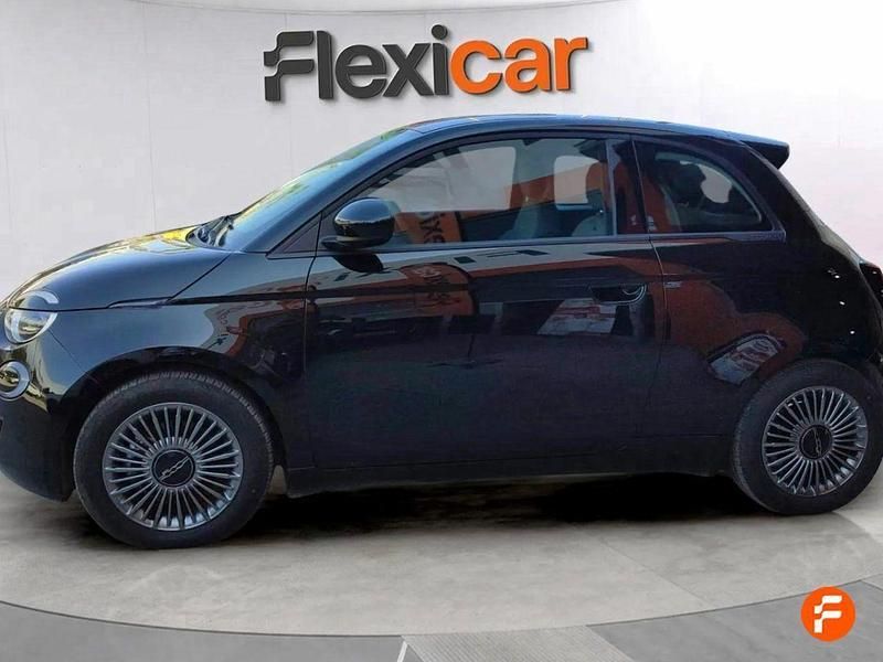 Usado Fiat 500e Icon 86 kW (118 CV) 2022 Negro Utilitario