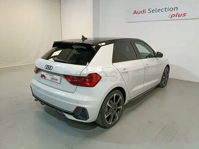 Usado Audi A1 Sportback Ambiente 116 CV (85 kW) 2025 Blanco Utilitario