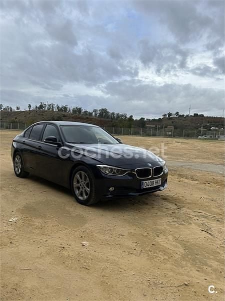 Azul Usado 2012 BMW 316 Luxury Line Berlina | 12.000 € - Imagen 1/2