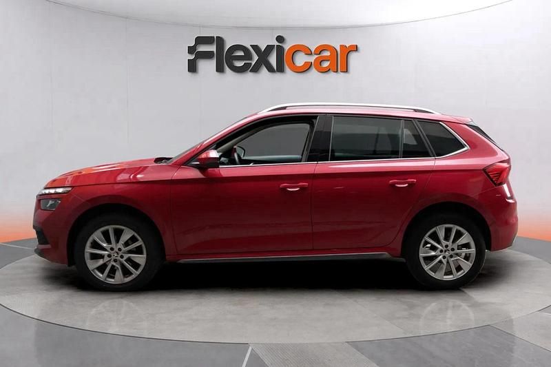 Usado Skoda Kamiq Ambition 110 CV (80 kW) 2022 Rojo SUV